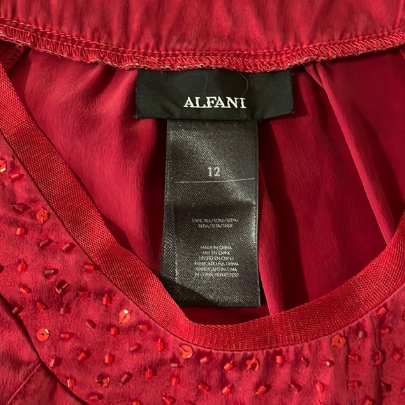 ALFANI 💯silk sleeveless ruby red blouse with beaded/sequined neckline - Picture 3 of 5